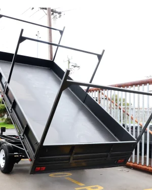 16×6’6″ Heavy Duty Flat Top | Pallet Trailer with Drop Sides | Hydraulic Tipper Feature 4.5 Ton GVM