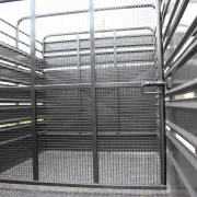 divider for sheep crate trailer