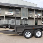 8x5 heavy duty trailer with ladder racks 3