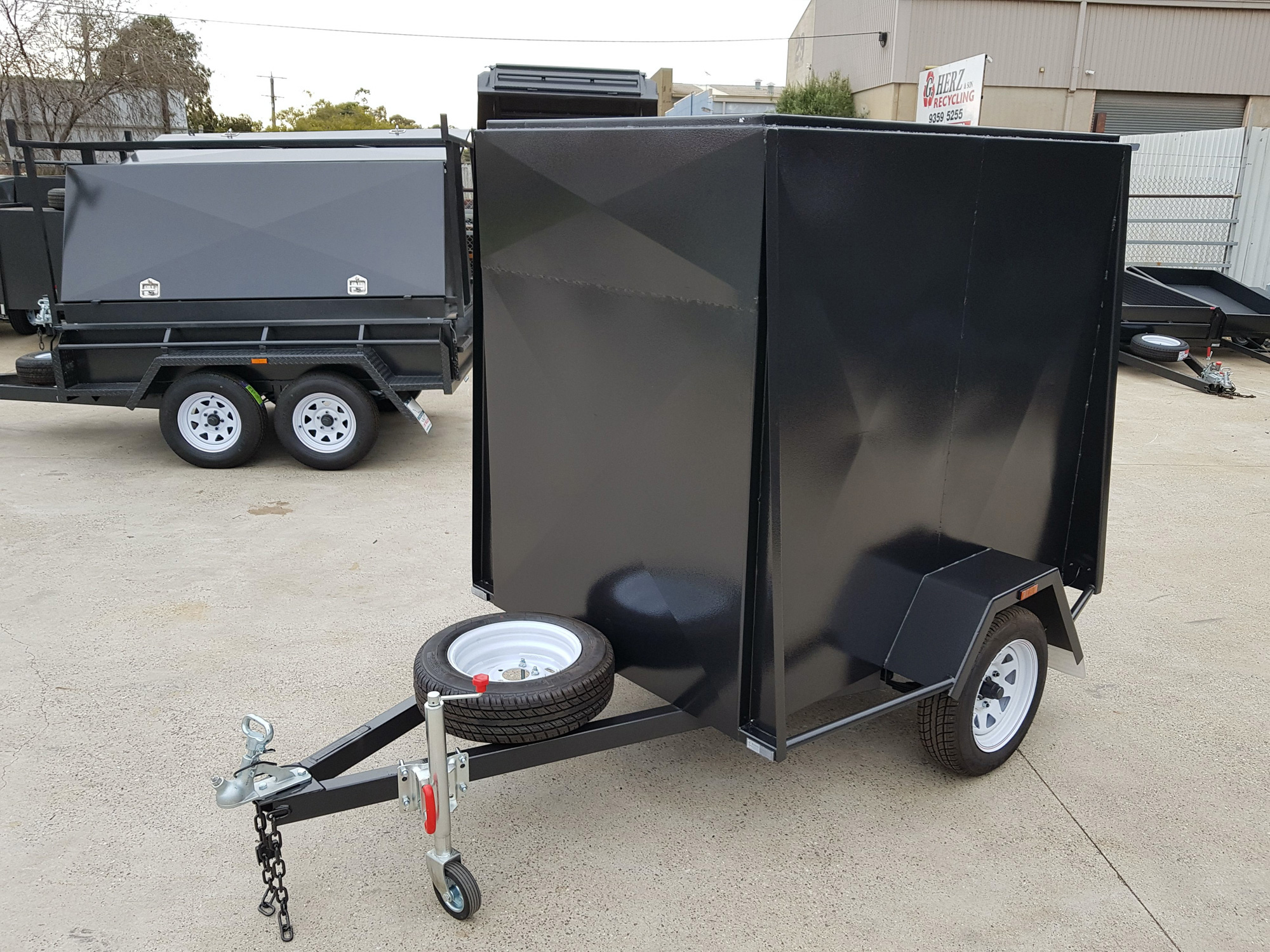 6x4 Single Axle 5Ft High Fully Enclosed Van / Cargo Trailer for Sale