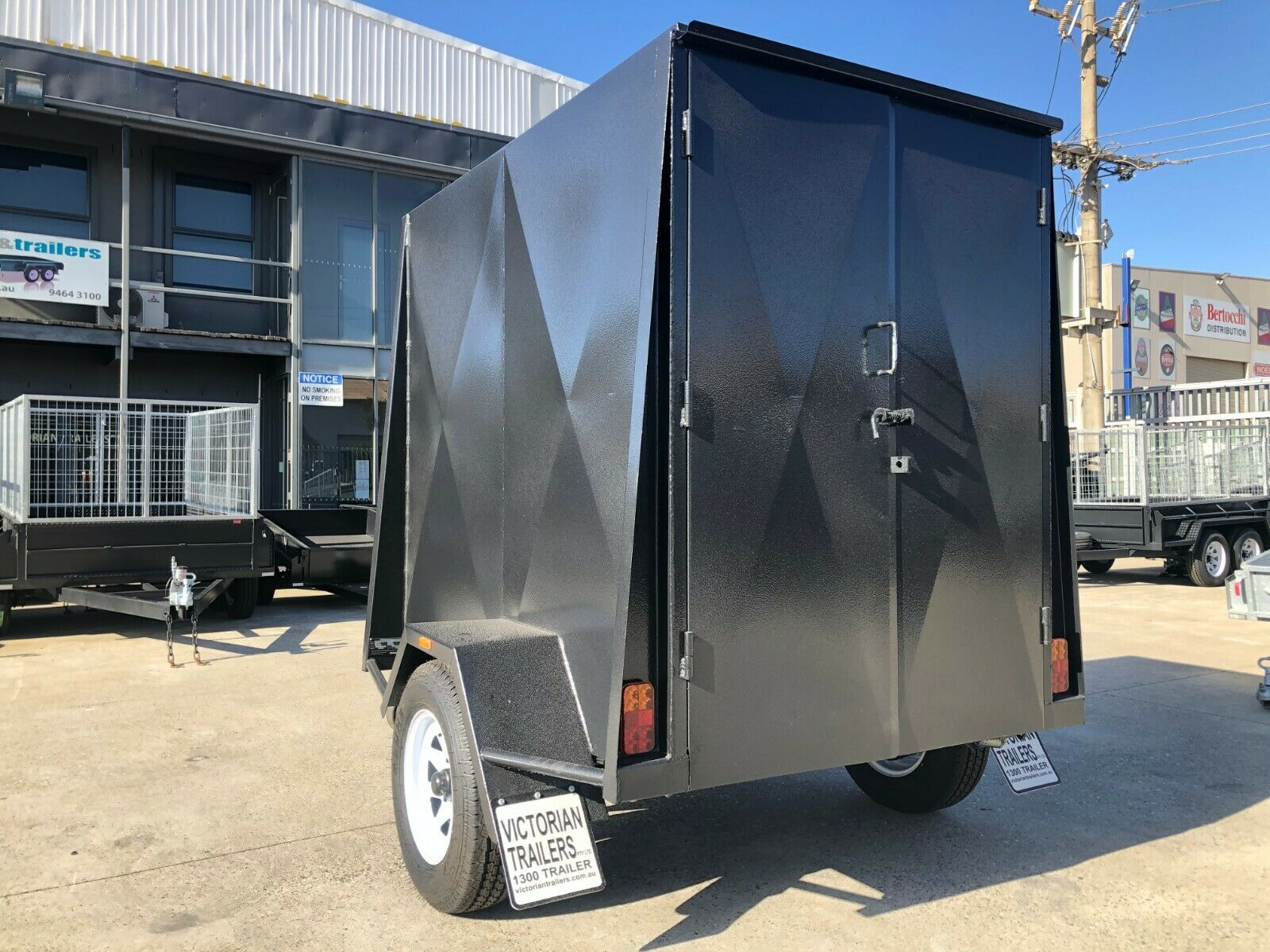 6x4 Single Axle 5Ft High Fully Enclosed Van / Cargo Trailer with Brakes