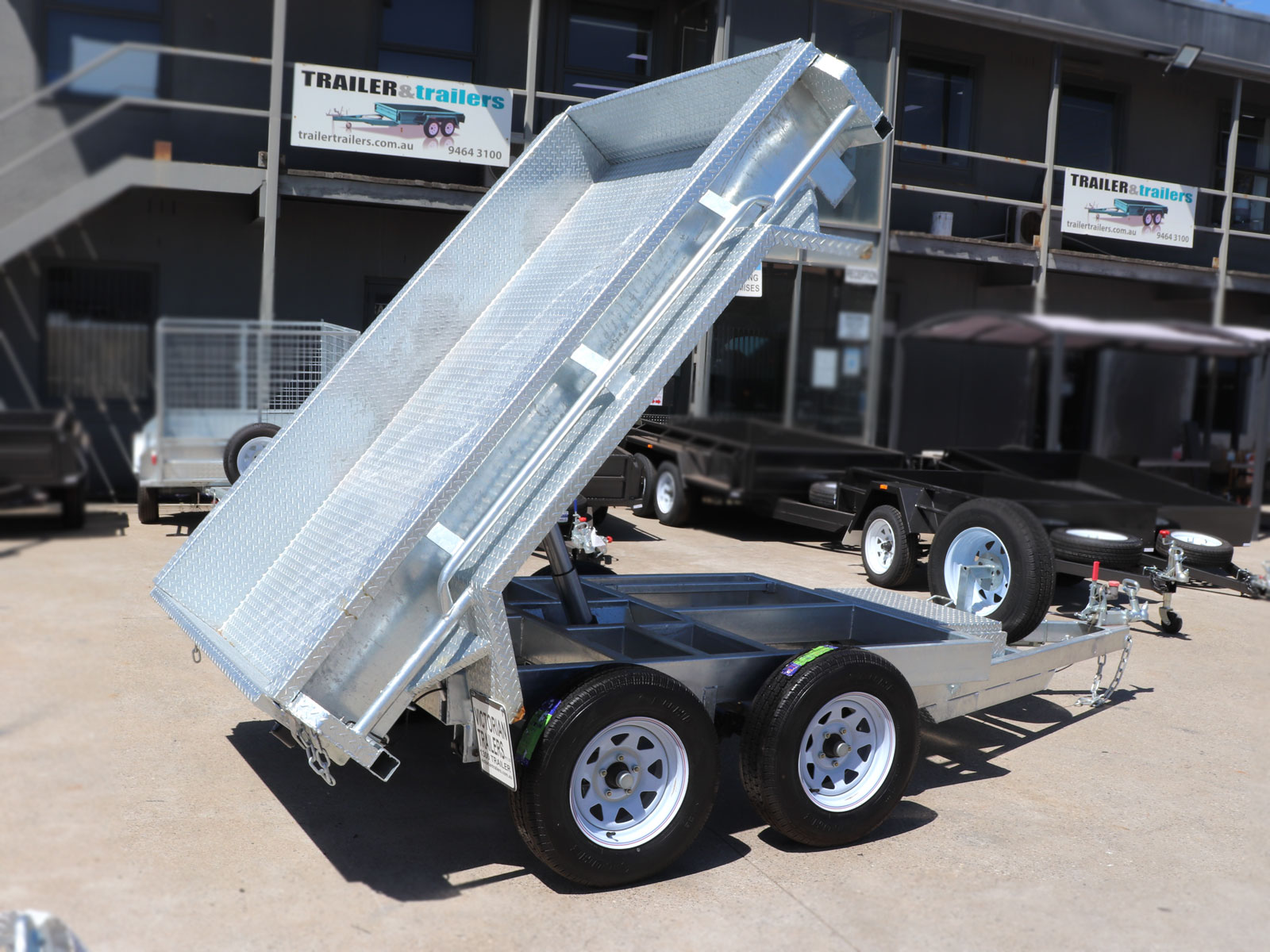 8x5 Australian Galvanised Hydraulic Tipper Trailer for Sale in Melbourne